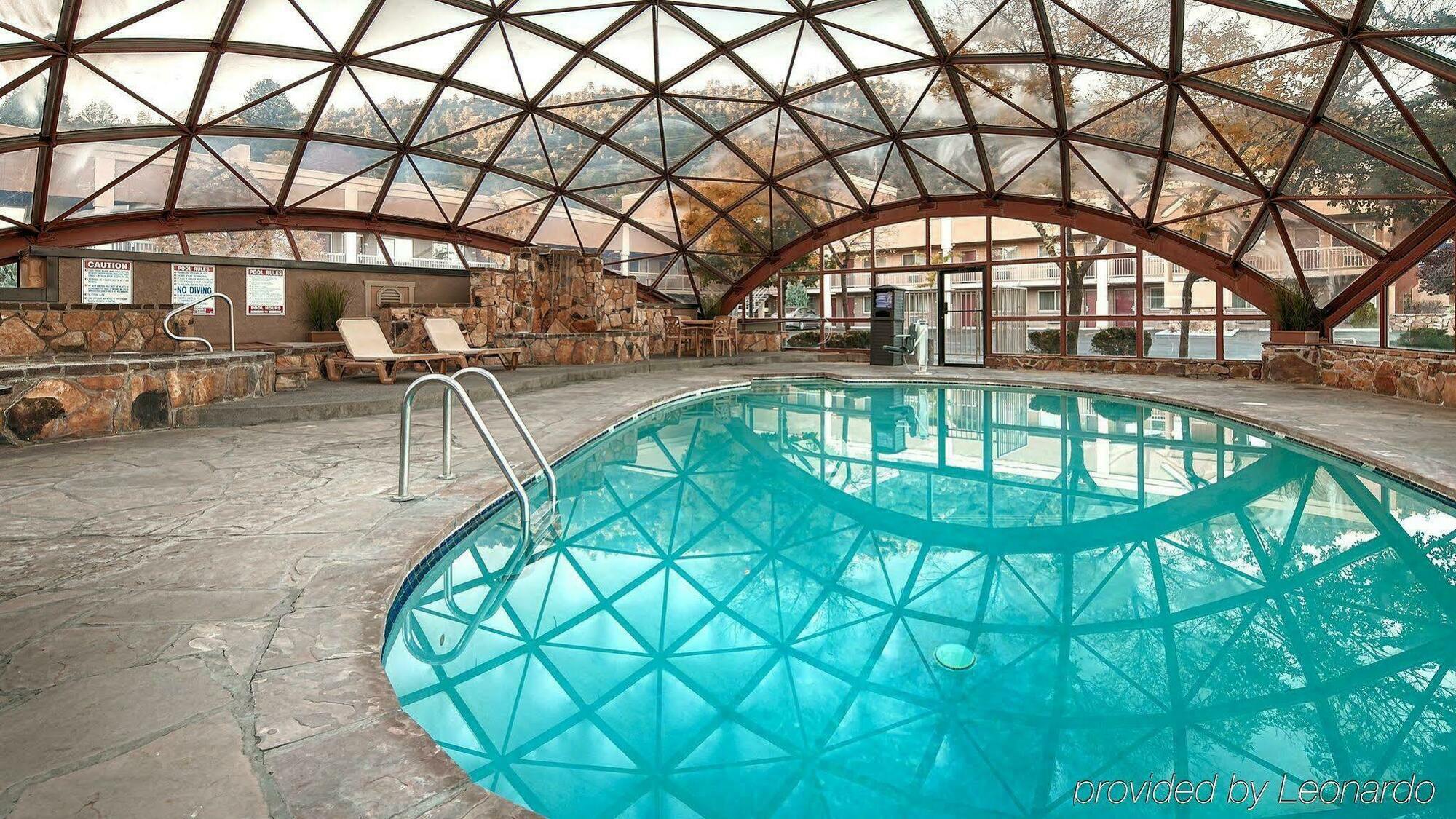 Baymont By Wyndham Durango Motel Exterior photo